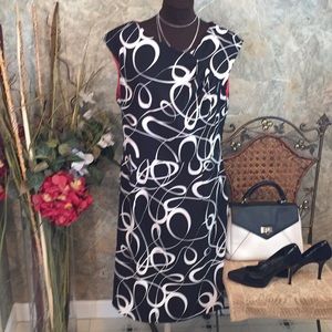 Sandra Darren 🌹 Stunning black and white